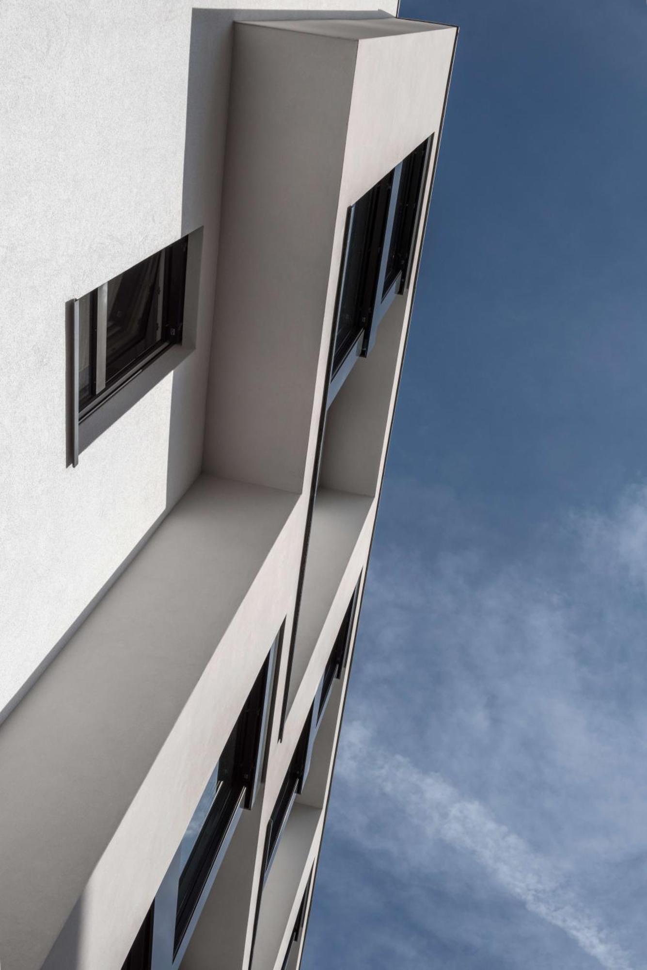 Base Nyon Hotel Luaran gambar