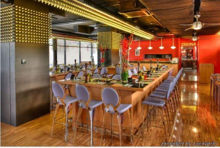 Base Nyon Hotel Luaran gambar